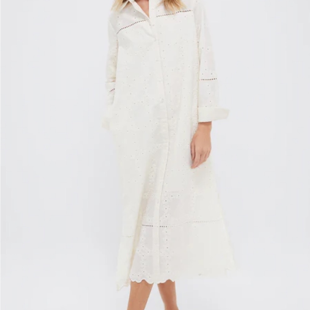 Elegant White Eyelet Nightgown